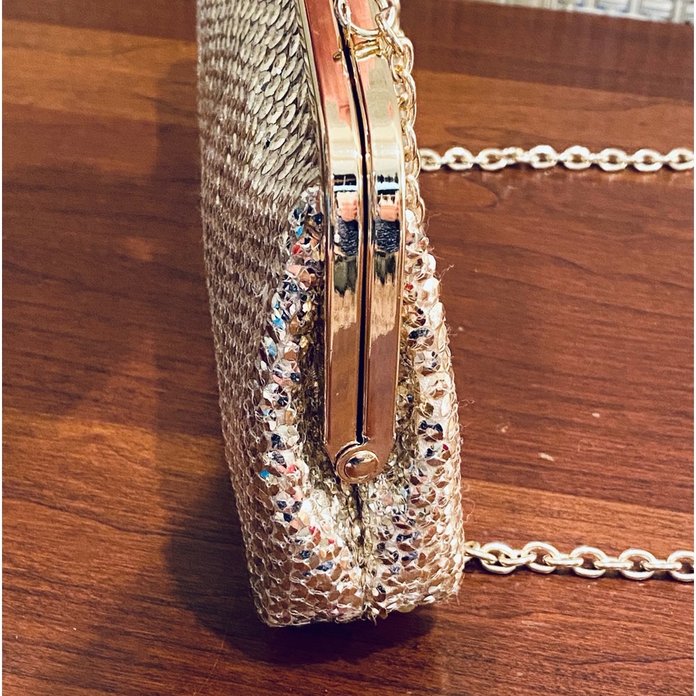 🌟HP🌟NWOT Gold Sequin Handbag/Clutch by Aldo - Picture 8 of 12